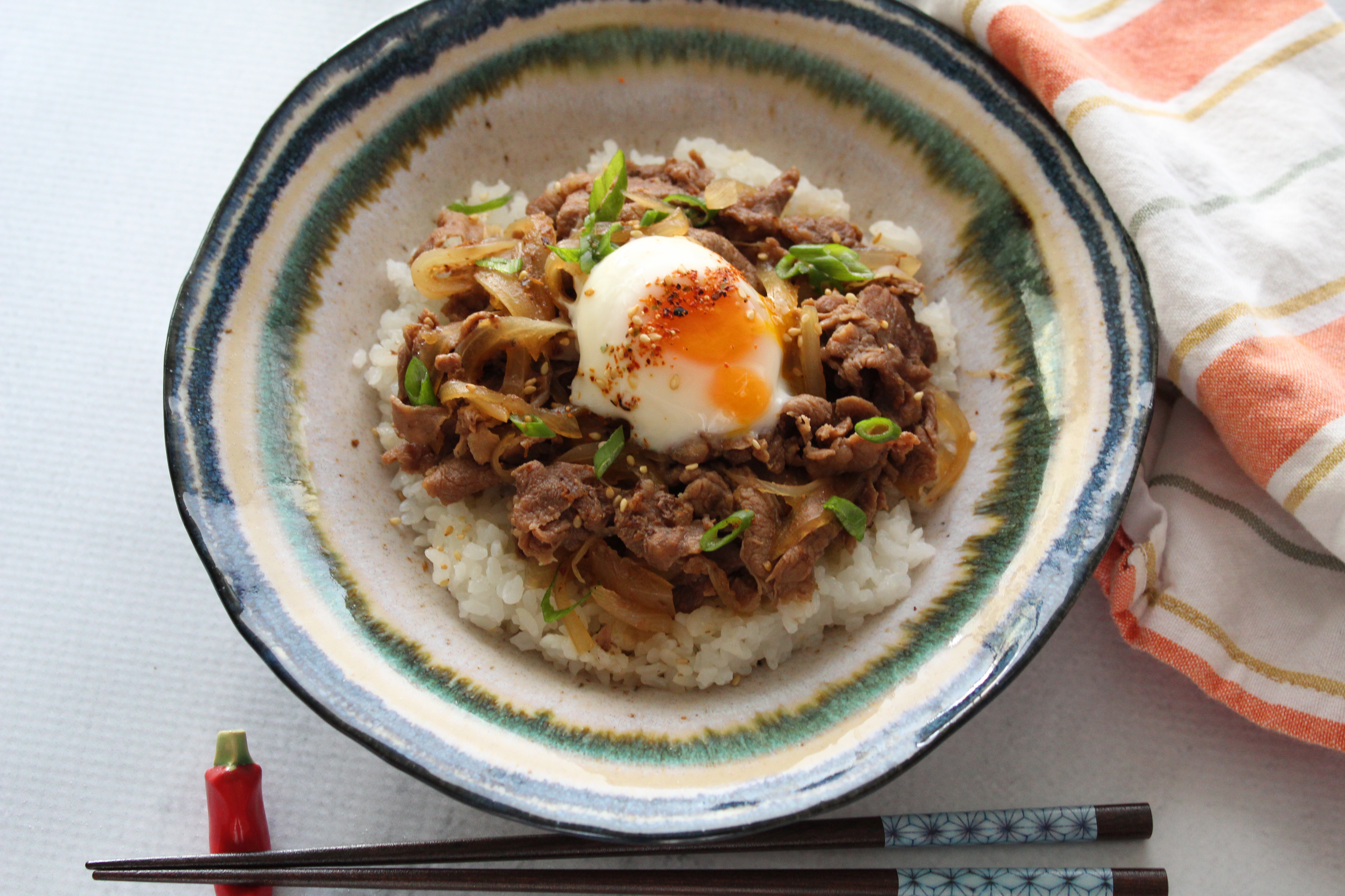 Yoshinoya Gyudon Beef Bowl Hungry Ris